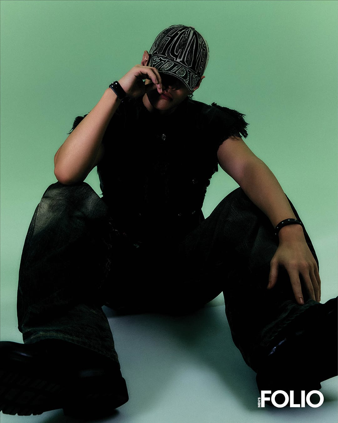 What Rapper Have Gray Hallyu Spotlight: GRAY is ready to do it again, and again